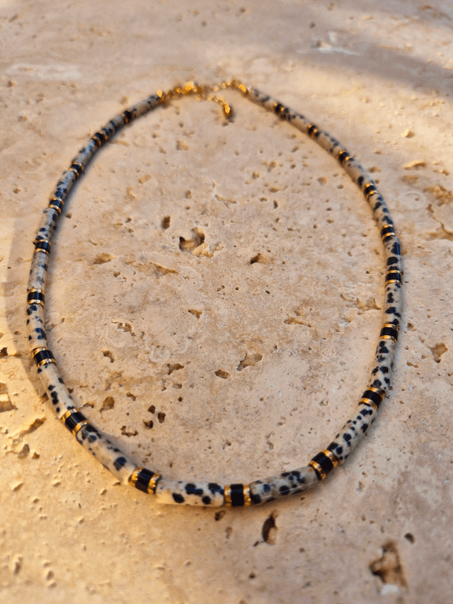 Collier JADE